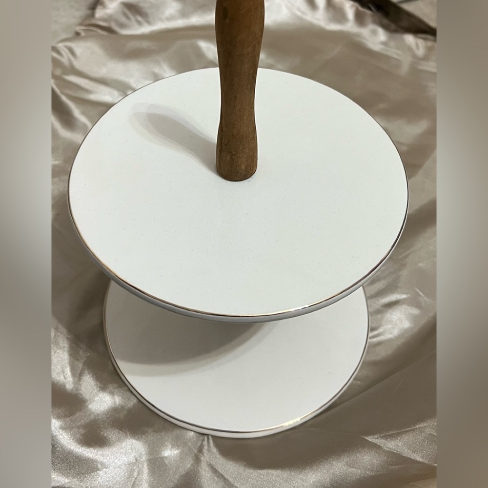 Tiered Tray, White